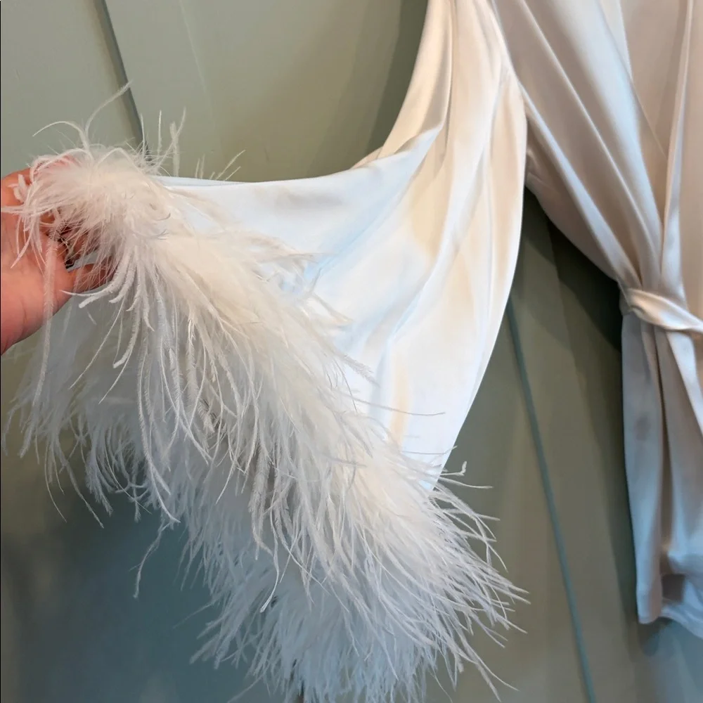 RetrofĂȘte Eva Feather Robe âą White âą Ostrich Feathers âą M âš - Picture 7 of 10
